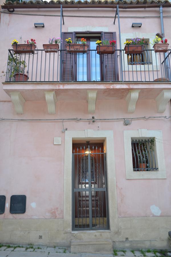 Cirasa Villa Ragusa Exterior foto